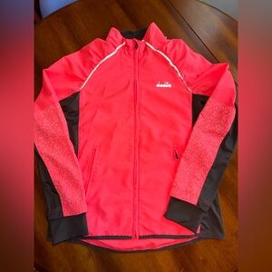 Diadora Vibrant Pink Running Jacket